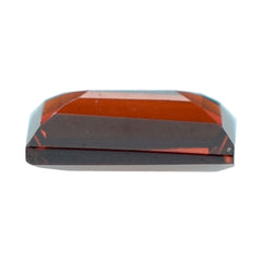 DARK RED GARNET CUT BAGUETTES 4.20X2.30MM 0.18 Cts.