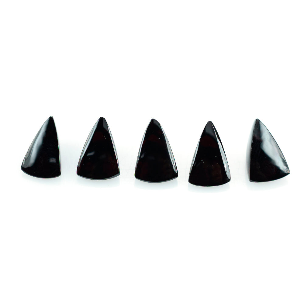 DARK RED GARNET PLAIN FANCY 11X7MM 3.83 Cts.