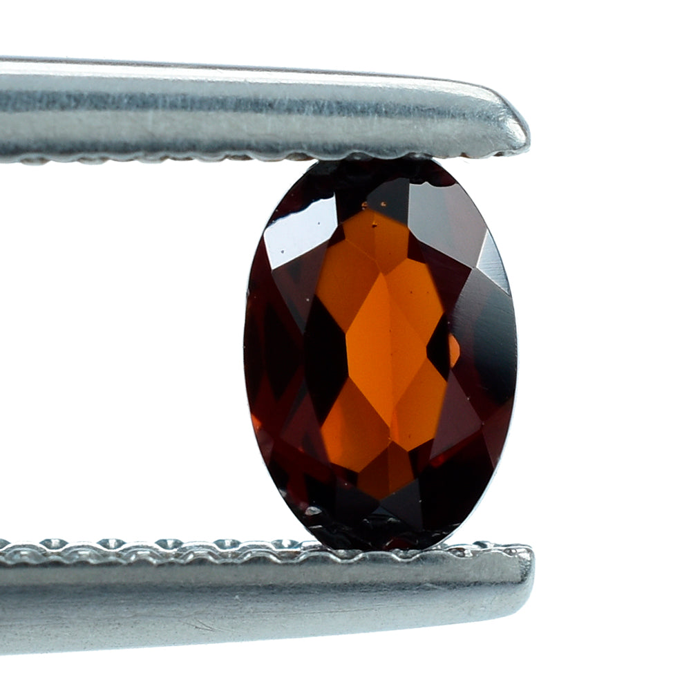 DARK RED GARNET CUT OVAL 6X4MM 0.53 Cts.