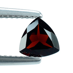 DARK RED GARNET CUT TRILLION 6.50MM 1.04 Cts.
