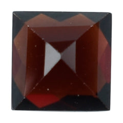 DARK RED GARNET CHECKER CUT SQUARE 5.00MM 0.83 Cts.