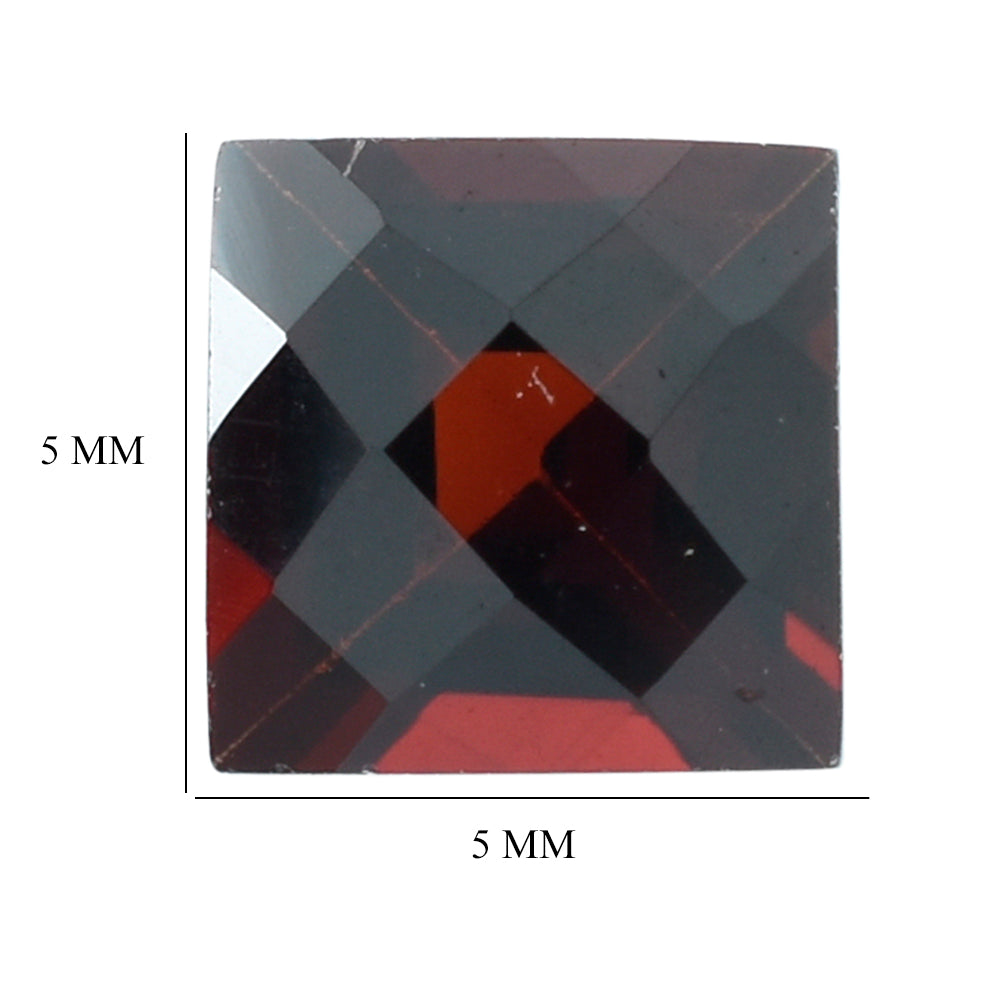 DARK RED GARNET CHECKER CUT SQUARE 5.00MM 0.83 Cts.