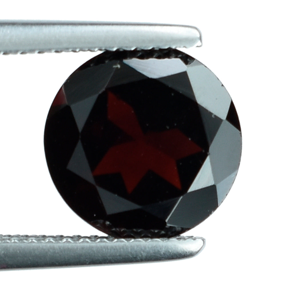 DARK RED GARNET CUT ROUND 9.70MM 3.71 Cts.