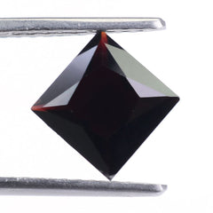 DARK RED GARNET PRINCESS CUT SQUARE 8MM 2.88 Cts.