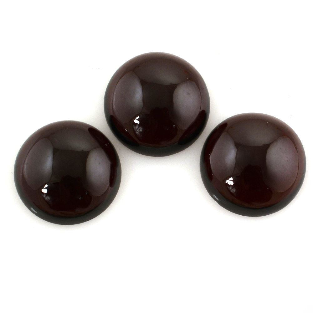 DARK RED GARNET ROUND CAB 14MM 11.30 Cts.