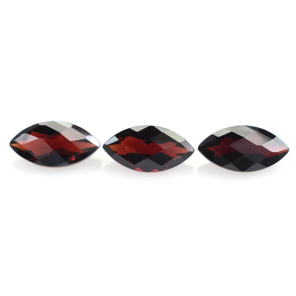 DARK RED GARNET CHECKER CUT MARQUISE 10X5MM 1.33 Cts.