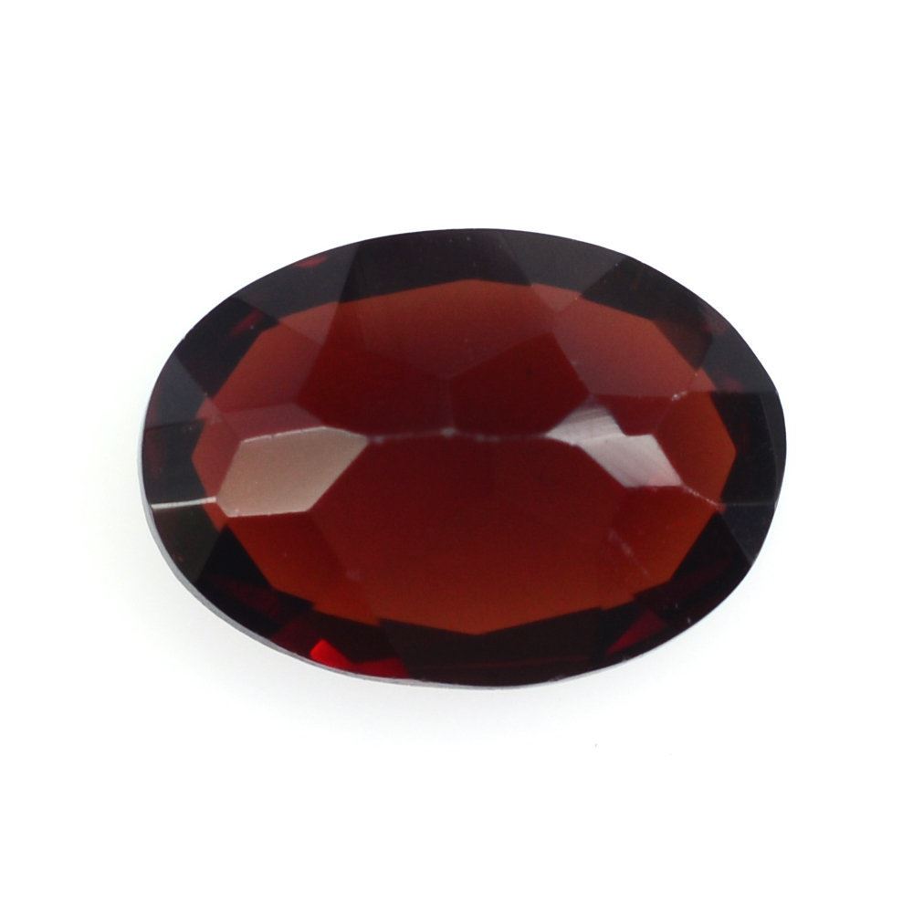 DARK RED GARNET CUT OVAL 7X5MM 0.90 Cts.