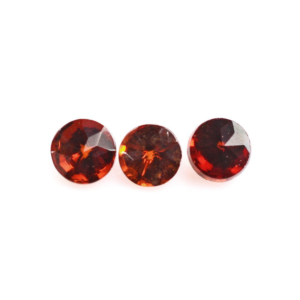 DARK RED GARNET STAR CUT ROUND 2.50MM 0.08 Cts.