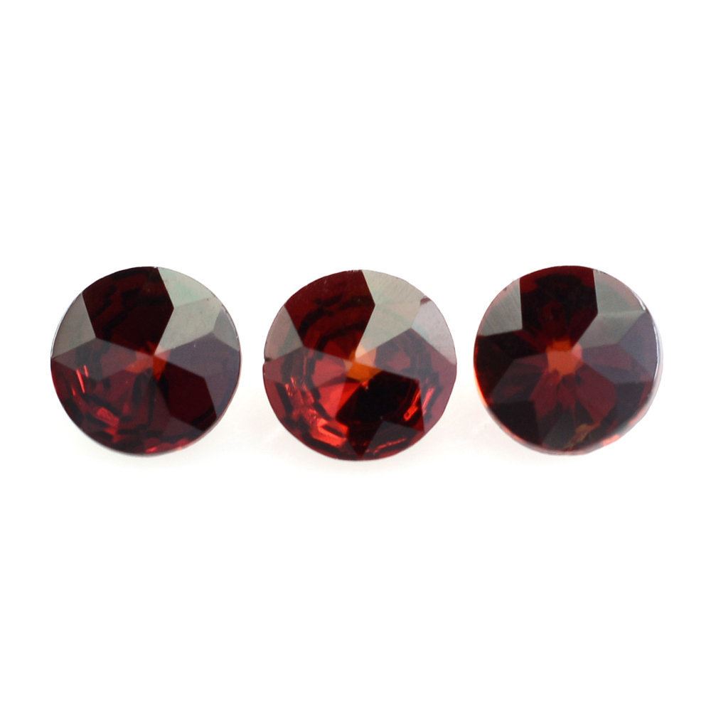 DARK RED GARNET STAR CUT ROUND 3.50MM 0.18 Cts.