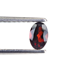DARK RED GARNET CUT OVAL 6X4MM 0.52 Cts.