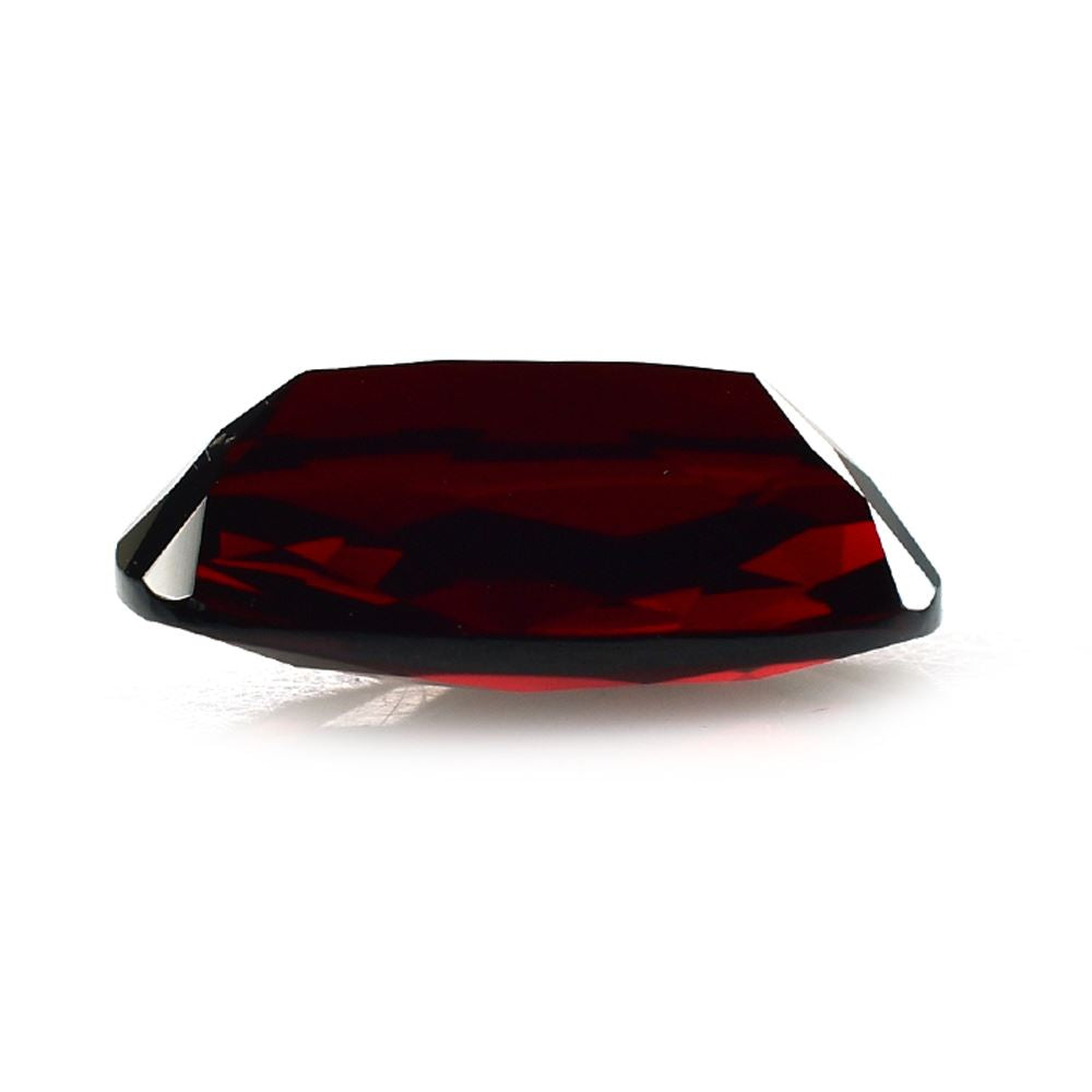 DARK RED GARNET CHECKER CUT CUSHION (DARK RED/CLEAN) 18.00X9.00 MM 10.10 Cts.