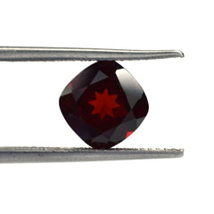DARK RED GARNET CUT CUSHION (DARK/SI) 8.00X8.00MM 2.85 Cts.