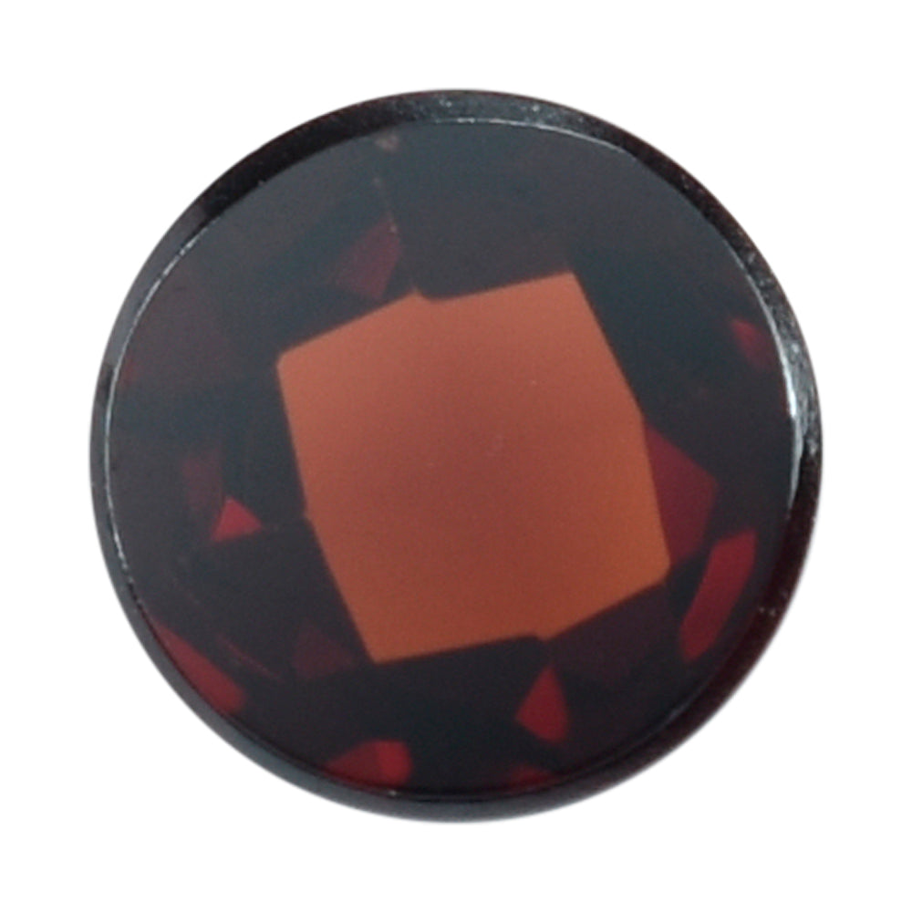 DARK RED GARNET CHECKER ROUND CAB 6MM 0.93 Cts.