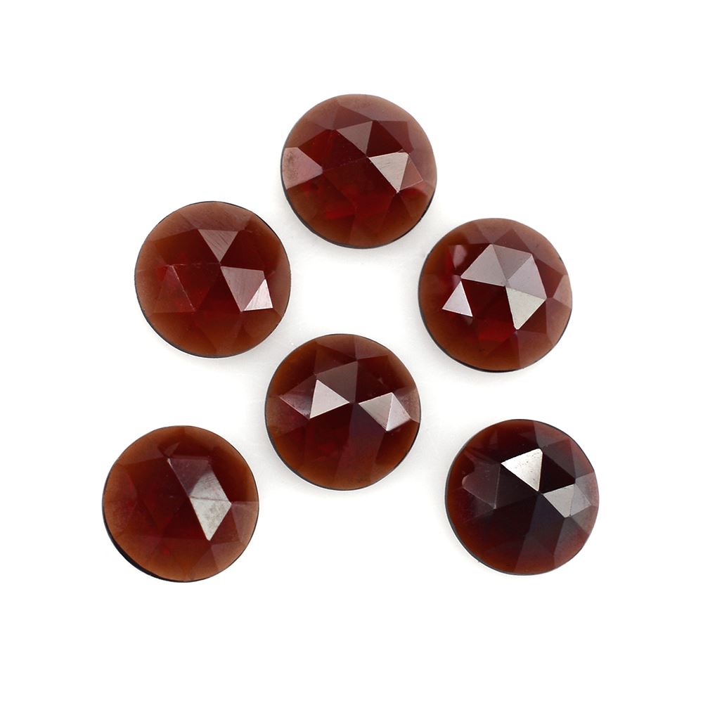 DARK RED GARNET ROSE CUT ROUND CAB 5MM 0.54 Cts.