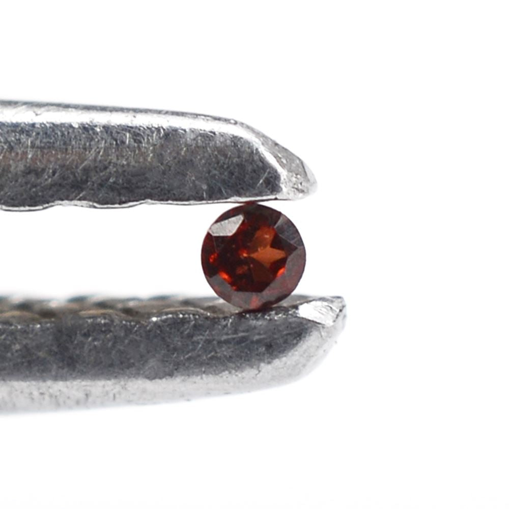 DARK RED GARNET CUT ROUND 1MM 0.01 Cts.