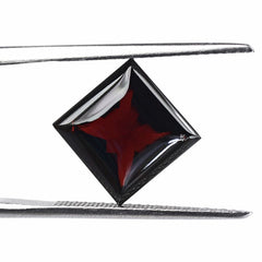 DARK RED GARNET PRINCESS CUT SQUARE (BLACK) 10MM 5.65 Cts.