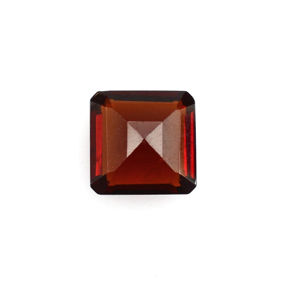 DARK RED GARNET CUT SQUARE-OCTAGON 4MM 0.44 Cts.