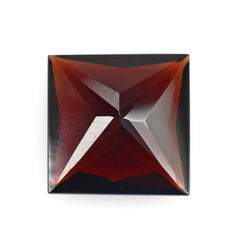 DARK RED GARNET PRINCESS CUT SQUARE (MEDIUM) 10MM 4.66 Cts.