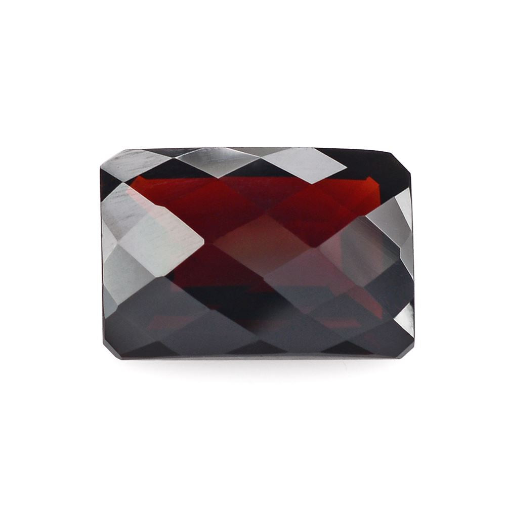 DARK RED GARNET CHECKER CUT OCTAGON 13X9MM 6.7 Cts.