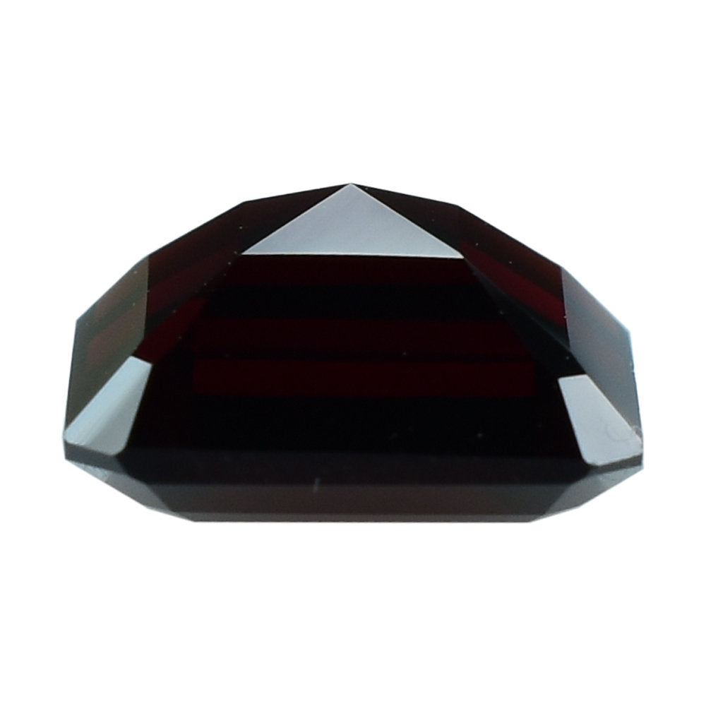 RED GARNET CUT SQUARE-OCTAGON 10MM 5.57 Cts.