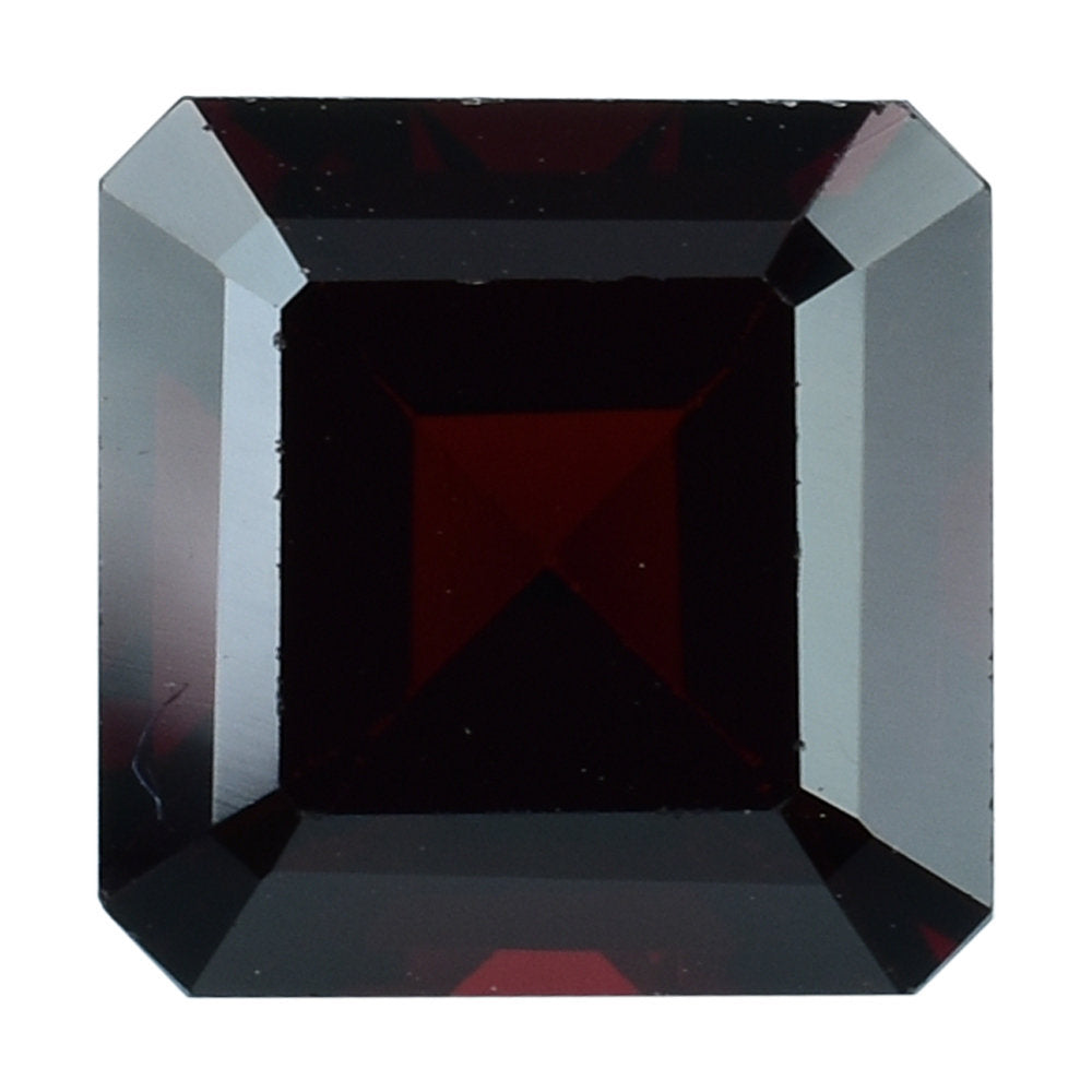 RED GARNET SQUARE-OCTAGON (MEDIUM) 10MM 5.69 Cts.