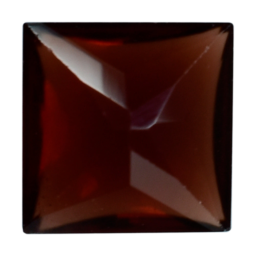 RED GARNET BUFFTOP PRINCESS CUT SQUARE 7.00MM 2.29 Cts.