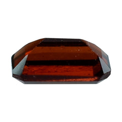 RED GARNET CUT OCTAGON 5X3MM 0.40 Cts.