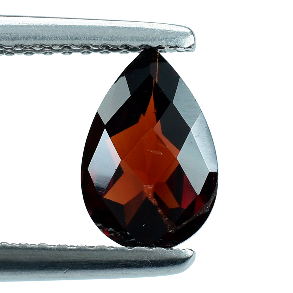 RED GARNET CHECKER CUT PEAR 9X6MM 1.47 Cts.