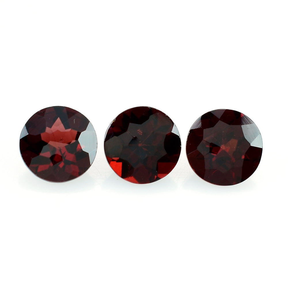 RED GARNET IRREGULAR CUT ON TOP ROUND 7.00MM 1.40 Cts.