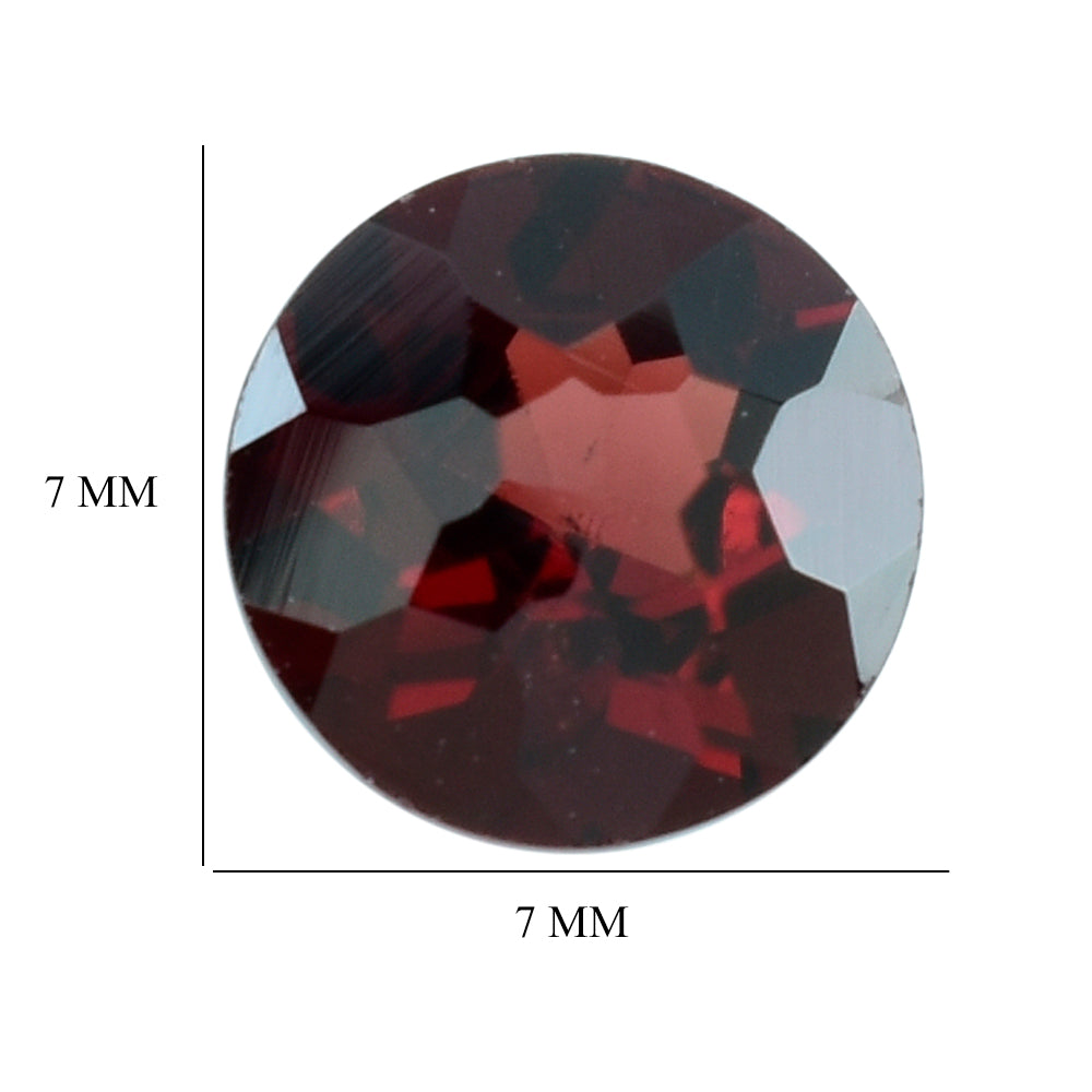 RED GARNET IRREGULAR CUT ON TOP ROUND 7.00MM 1.40 Cts.