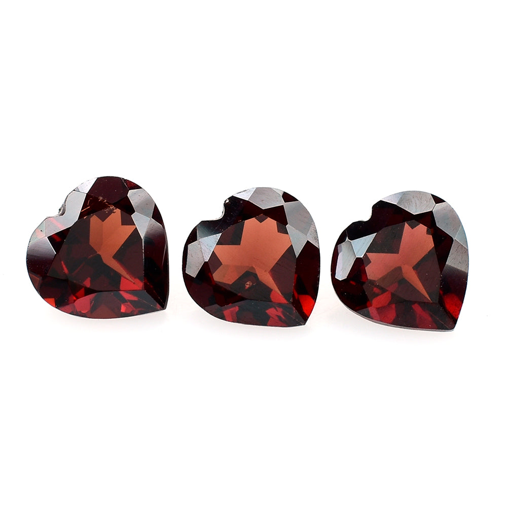 RED GARNET CUT HEART 7.00MM 1.15 Cts.