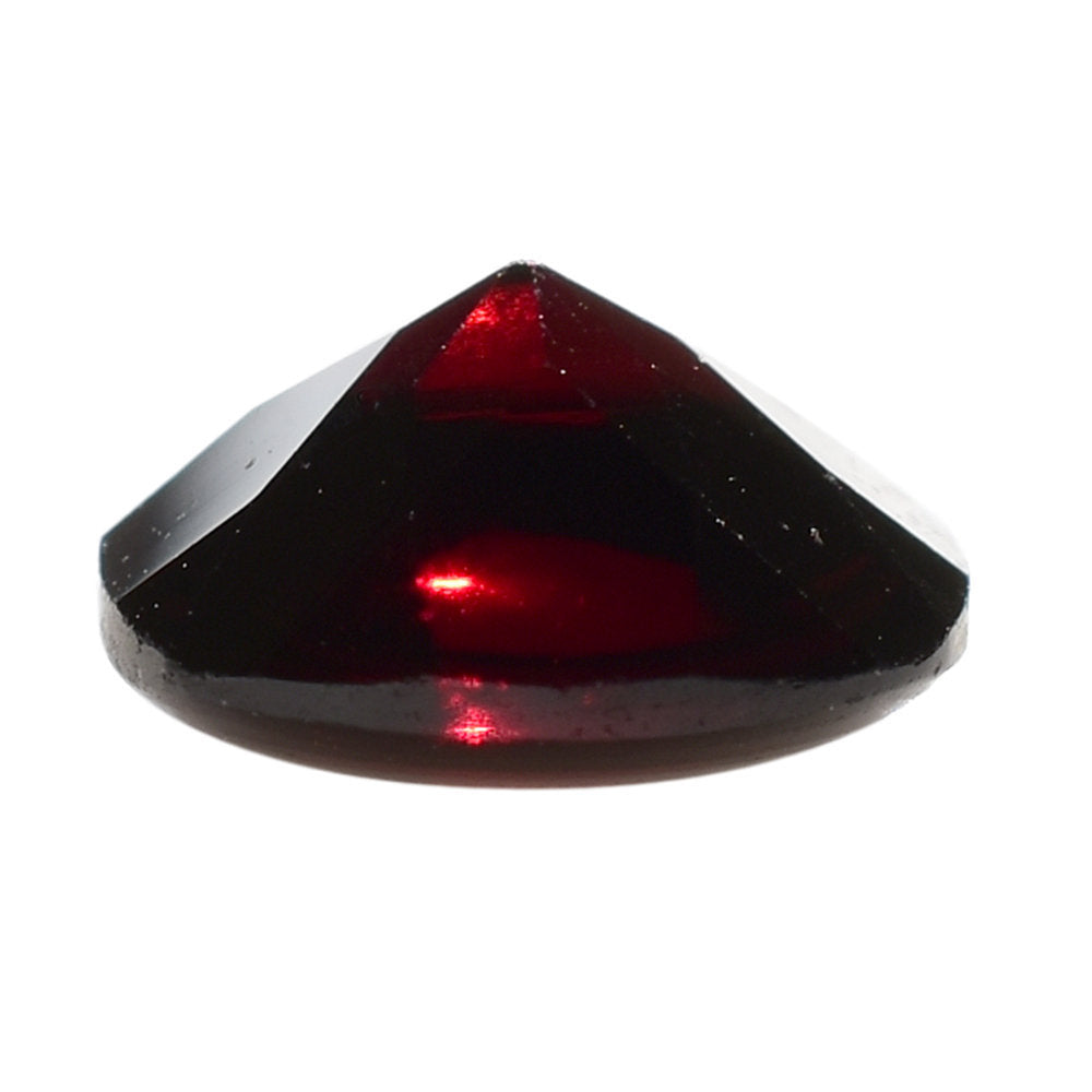 RED GARNET BUFFTOP CUSHION 8MM 2.64 Cts.