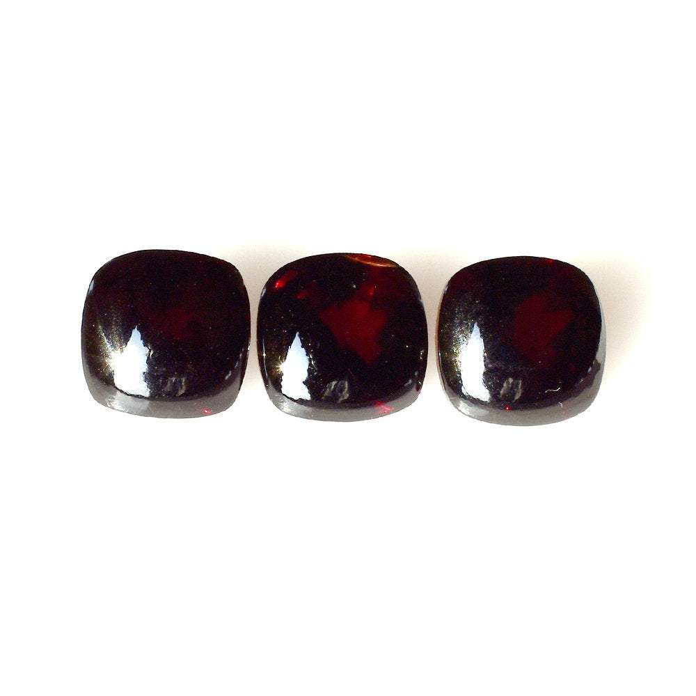 RED GARNET BUFFTOP CUSHION 8MM 2.64 Cts.