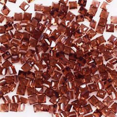 RED GARNET CUT SQUARE 1.50MM 0.03 Cts.