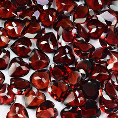 RED GARNET CUT HEART (MEDIUM/CLEAN) 6MM 0.80 Cts.
