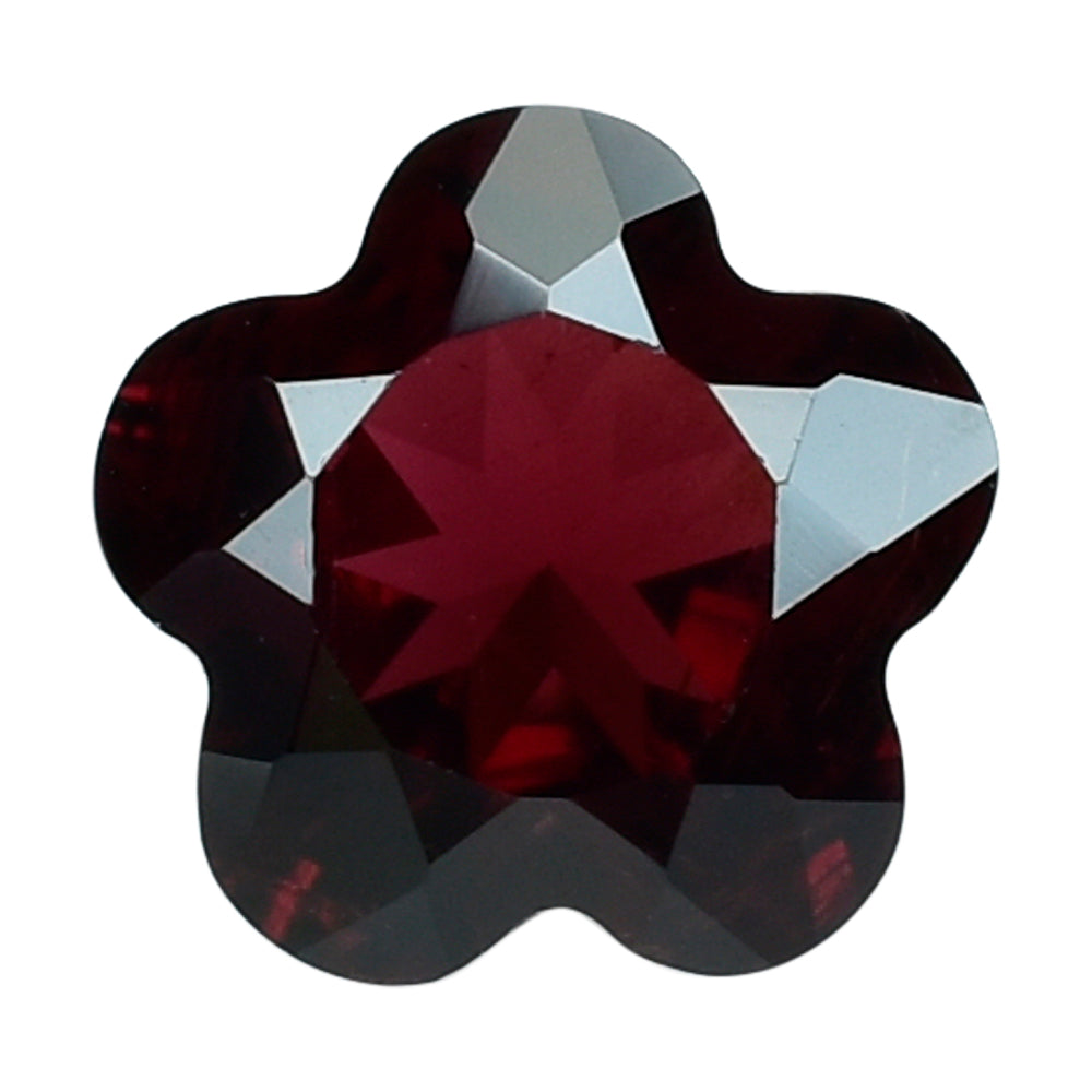 RED GARNET (OPEN) CUT FLOWER LEAF 6MM (TH.360-4.00MM) 1.25 Cts.