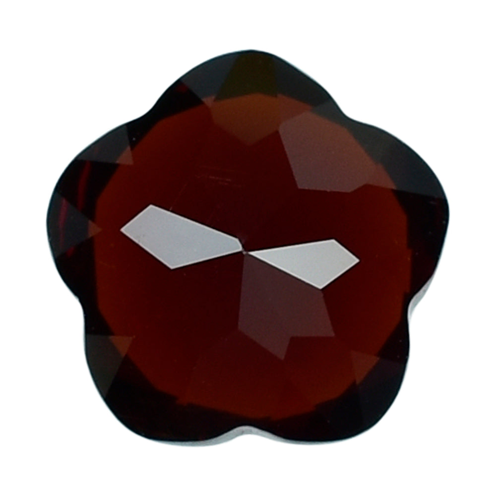 RED GARNET (MEDIUM) CUT FLOWER 5 LEAF 8MM (TH.4.80-5.20MM) 2.59 Cts.