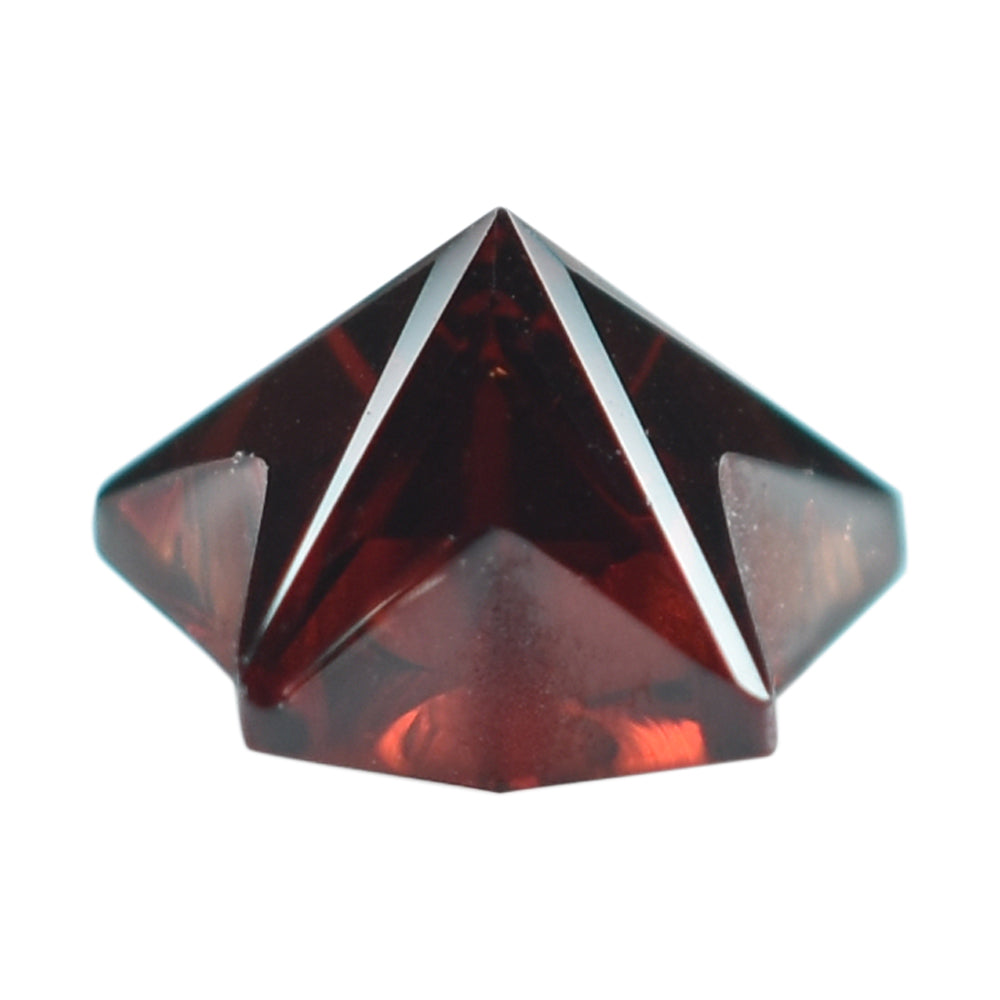 RED GARNET (MEDIUM) CUT STAR 8MM (T.H. 5.20-5.60MM) 2.15 Cts.