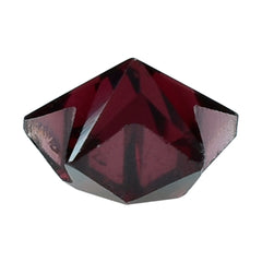 RED GARNET (OPEN) CUT STAR 6MM (TH.-3.90-4.30MM) 1.00 Cts.