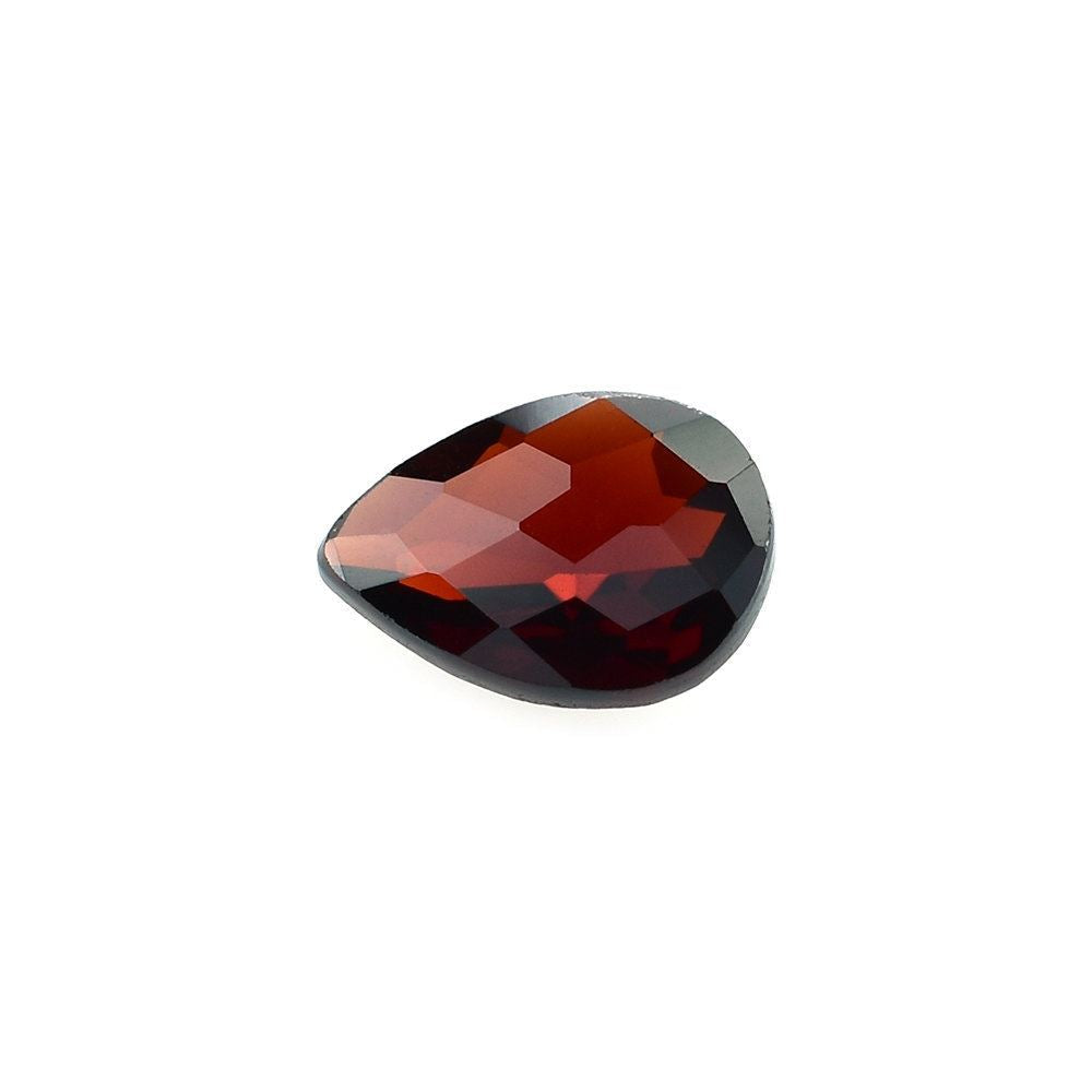 RED GARNET CHECKER CUT PEAR (MEDIUM/CLEAN) 7X5MM 0.93 Cts.