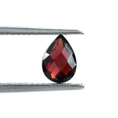 RED GARNET CHECKER CUT PEAR (DARK/CLEAN) 7X5MM 0.81 Cts.