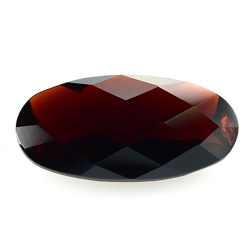 RED GARNET CHECKER CUT OVAL (DARK/HI) 18X9MM 5.90 Cts.