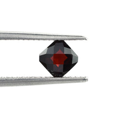 RED GARNET CHECKER CUT GEMSTONE BACK OCTAGON (DARK/CLEAN) 5X5MM 0.71 Cts.