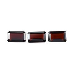 RED GARNET STEP CUT OCATGON (DARK/CLEAN) 5X3MM 0.37 Cts.
