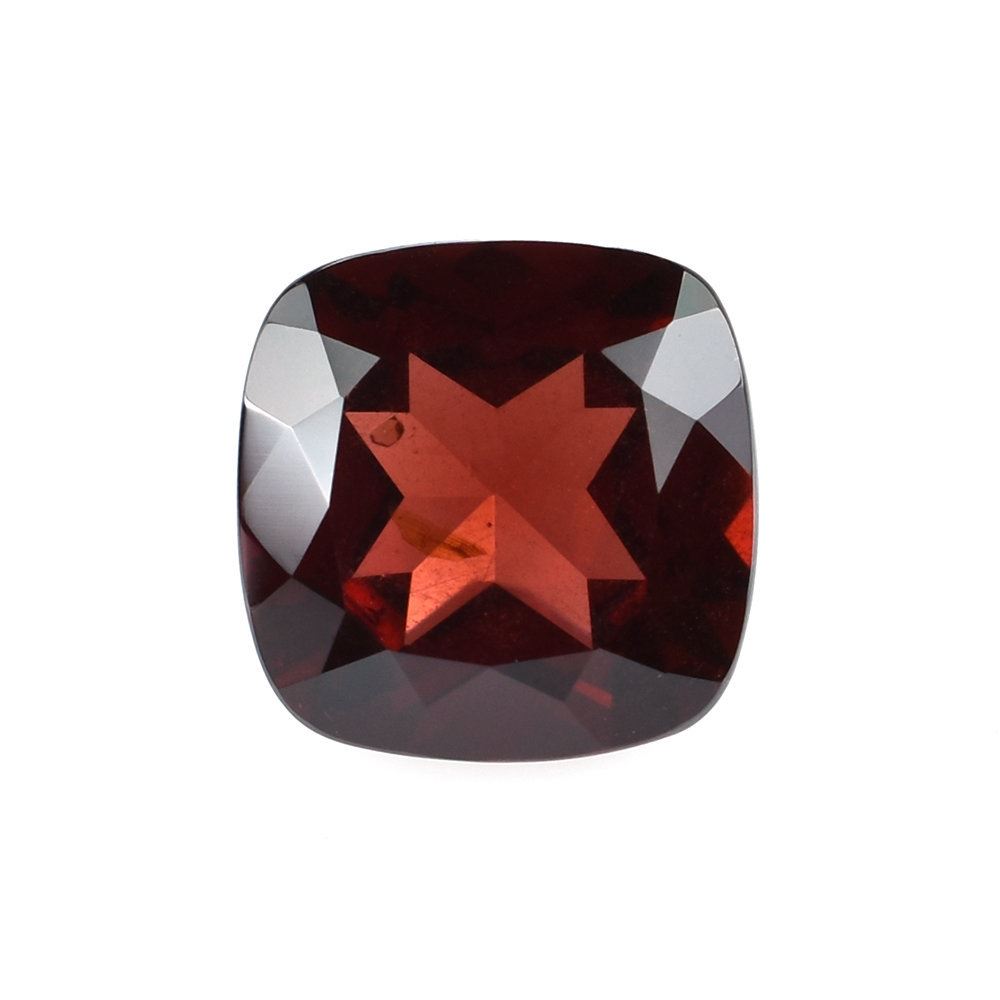 RED GARNET CUT CUSHION (MEDIUM/HI) 9X9MM 4.05 Cts.