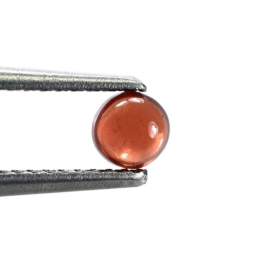 RED GARNET PLAIN ROUND CAB (MILKY/HI) (RED) 4.00MM 0.39 Cts.