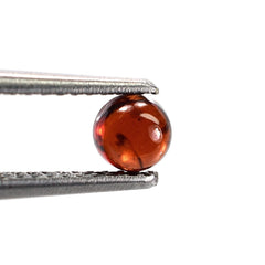 RED GARNET PLAIN ROUND CAB 4X4MM 0.42 Cts.