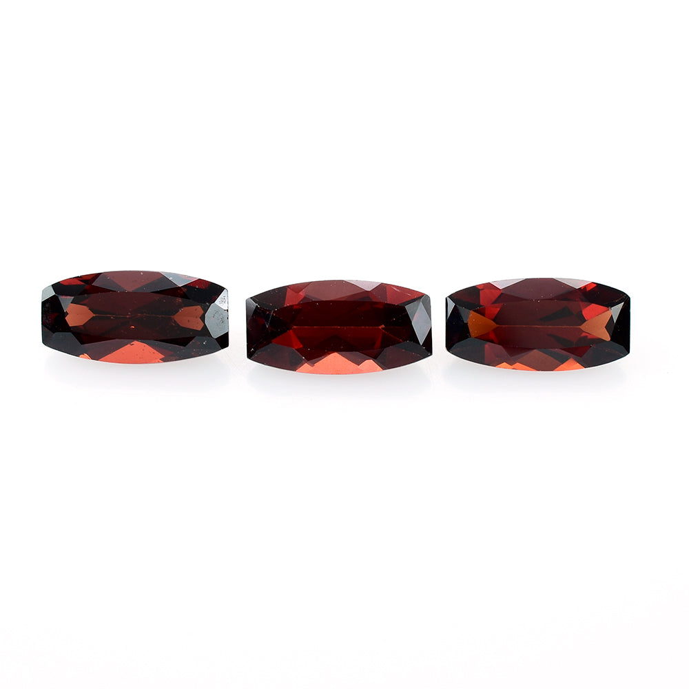 RED GARNET CUT CUSHION 10X5MM 1.72 Cts.