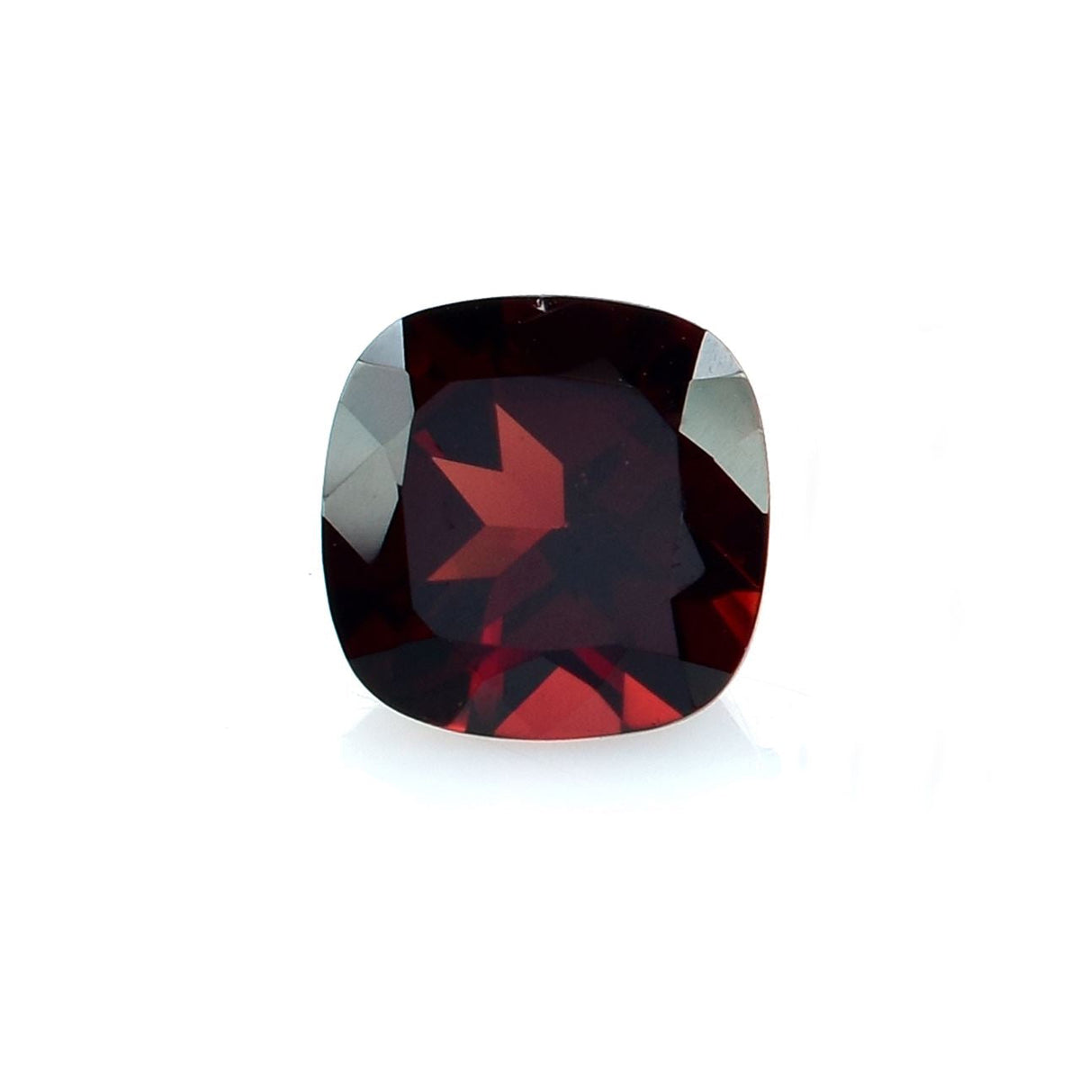 RED GARNET CUT CUSHION (OPEN RED/CLEAN) 9.00X9.00 MM 3.60 Cts.