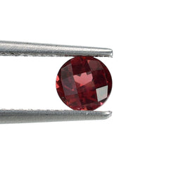 RED GARNET CHECKER CUT ROUND (OPEN RED/SI) 5.00X5.00 MM 1.00 Cts.